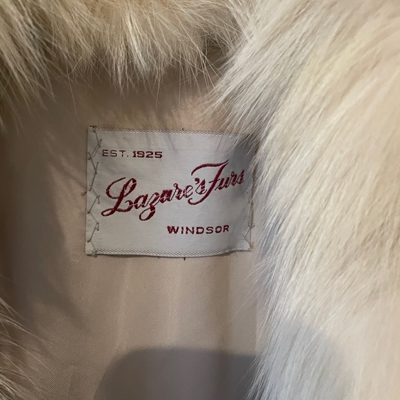 Mother-in-Law’s Vintage 80s Fawn Fox Fur Coat in MINT Condition!!! - Picture 4 of 10